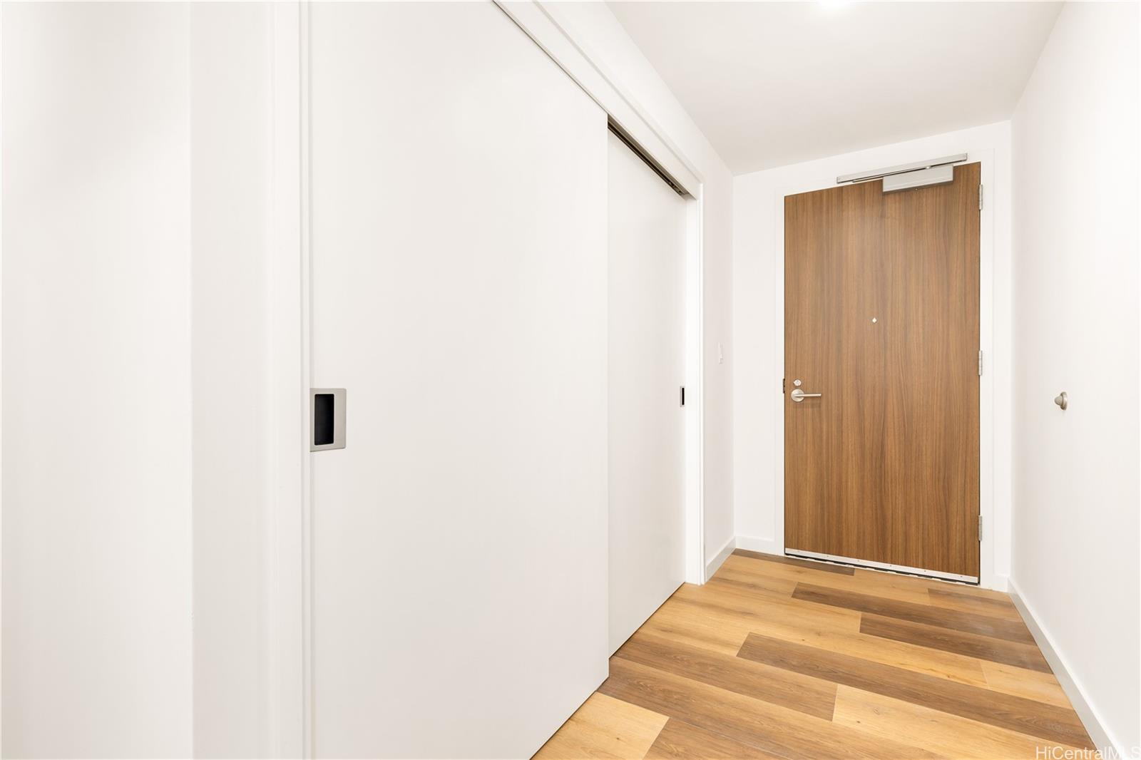 The Park on Keeaumoku condo # 2211, Honolulu, Hawaii - photo 15 of 25