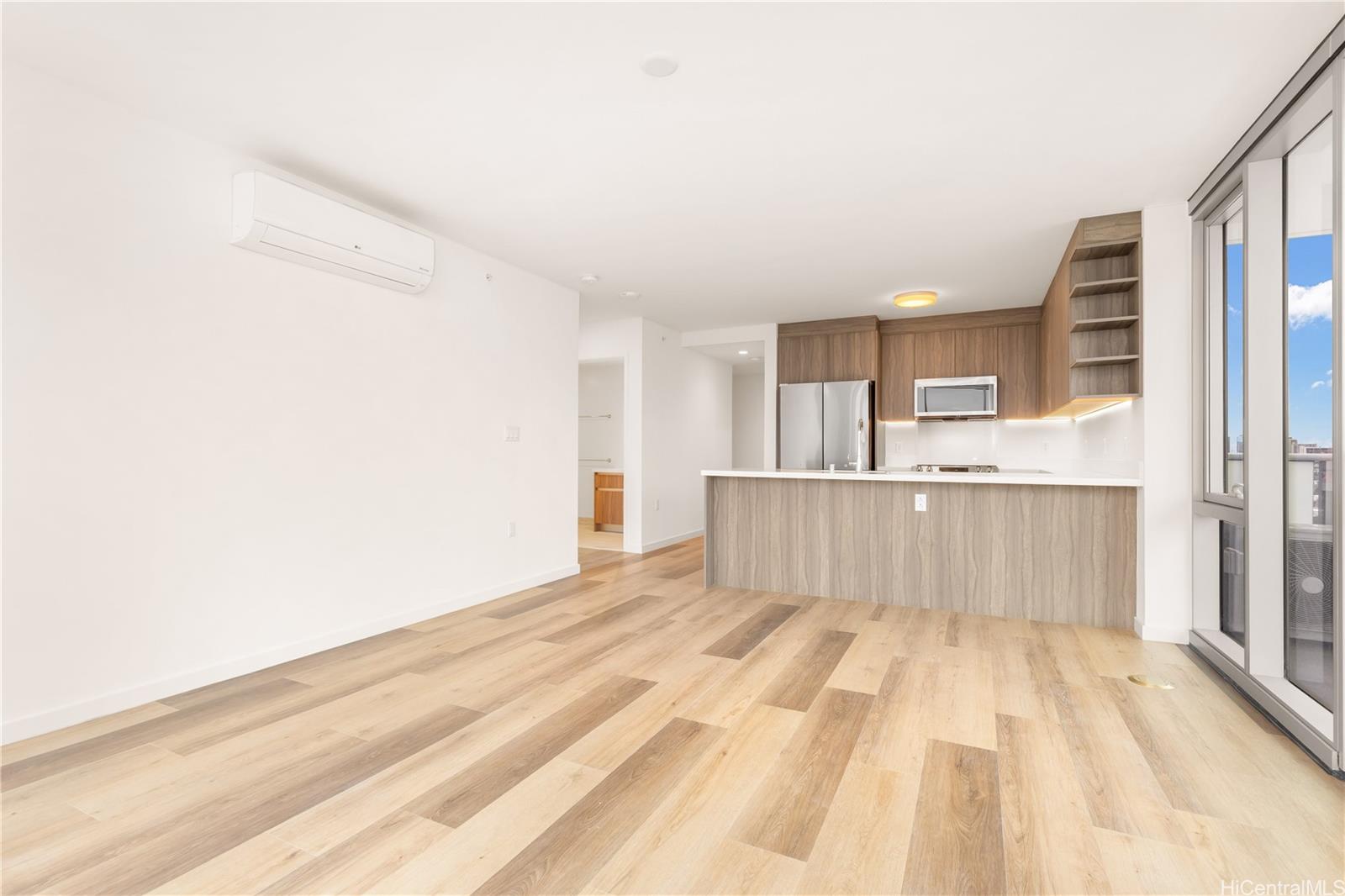 The Park on Keeaumoku condo # 2211, Honolulu, Hawaii - photo 5 of 25