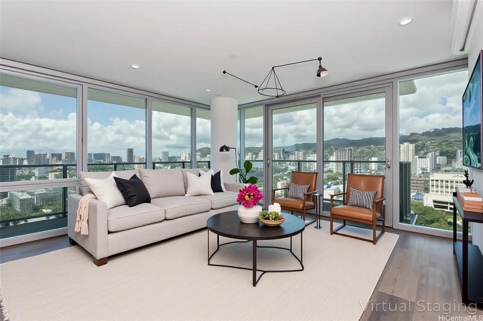 The Park on Keeaumoku condo # 2212, Honolulu, Hawaii - photo 2 of 20