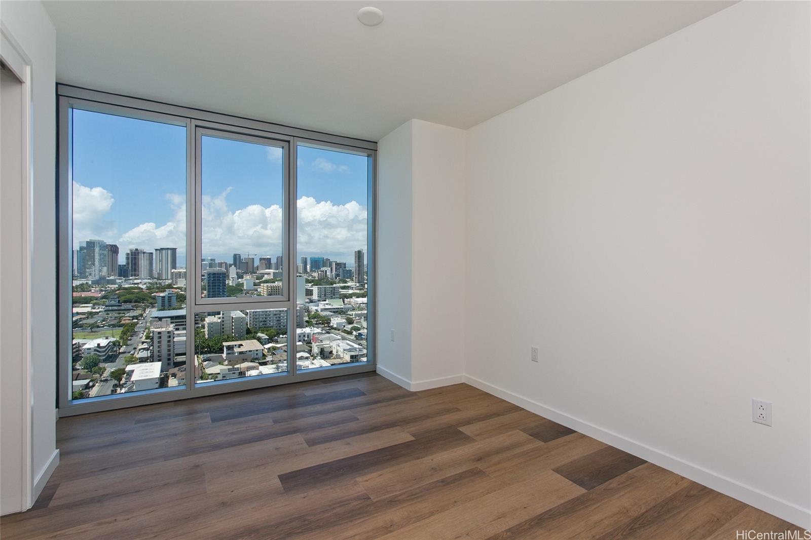 The Park on Keeaumoku condo # 2212, Honolulu, Hawaii - photo 13 of 20