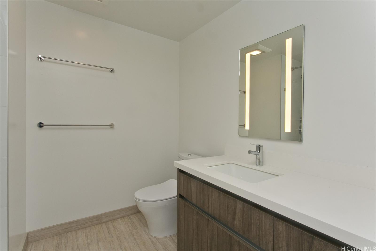 The Park on Keeaumoku condo # 2212, Honolulu, Hawaii - photo 15 of 20