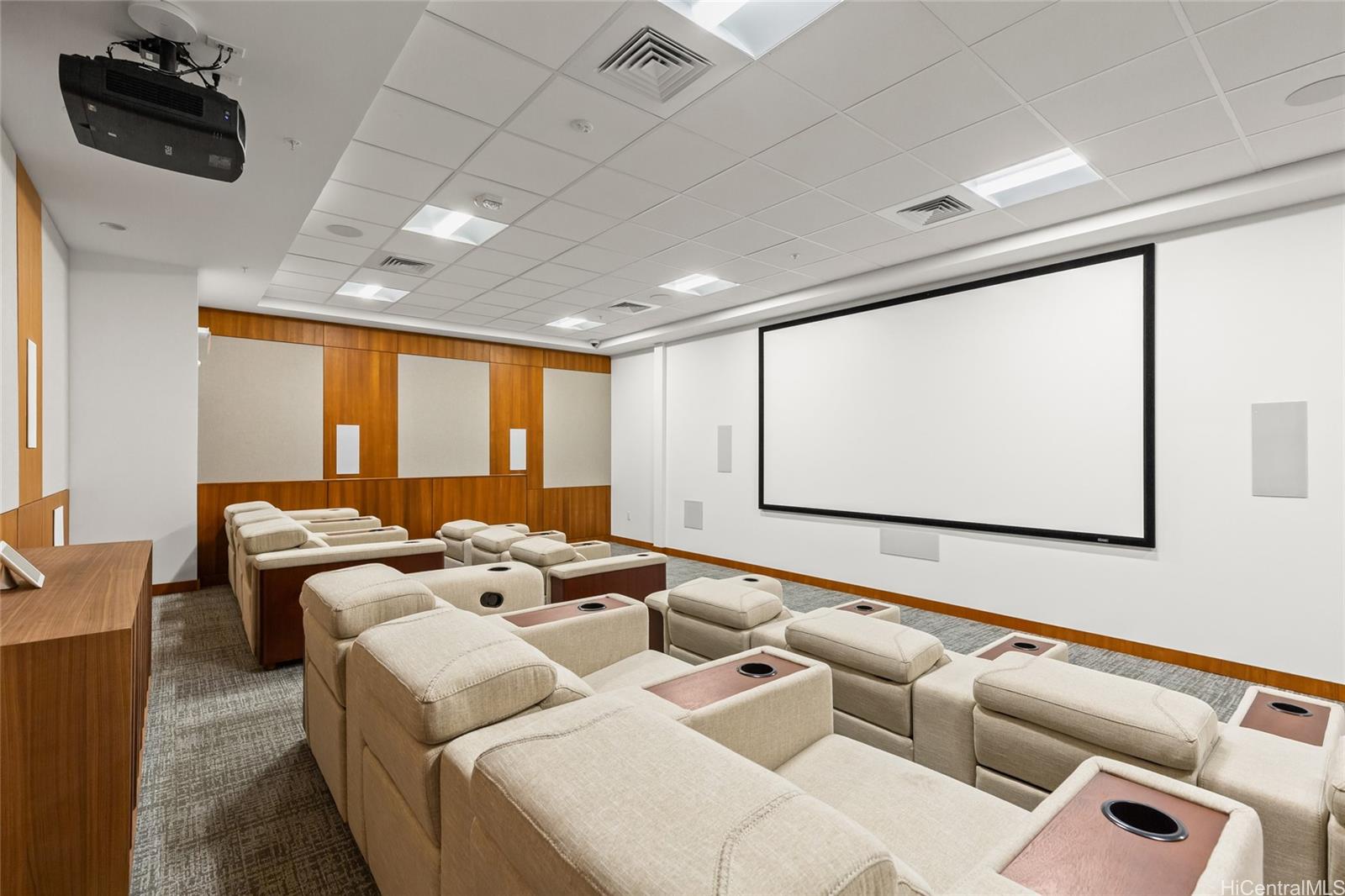 The Park on Keeaumoku condo # 2312, Honolulu, Hawaii - photo 20 of 25