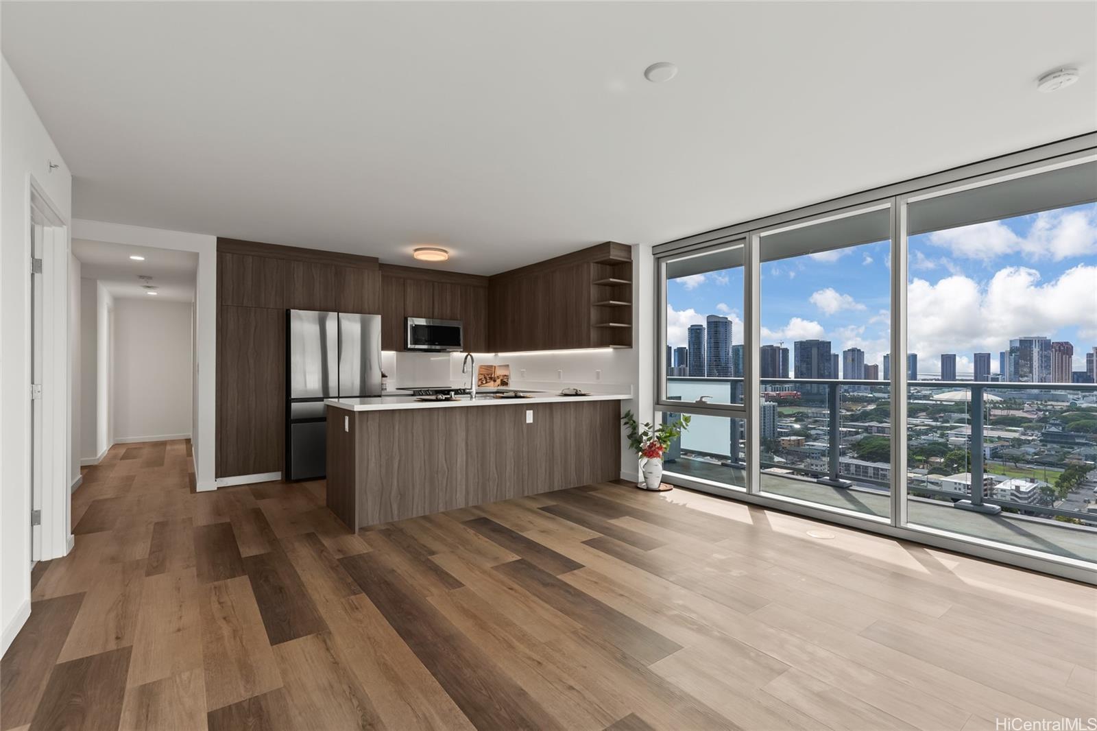 The Park on Keeaumoku condo # 2312, Honolulu, Hawaii - photo 5 of 25