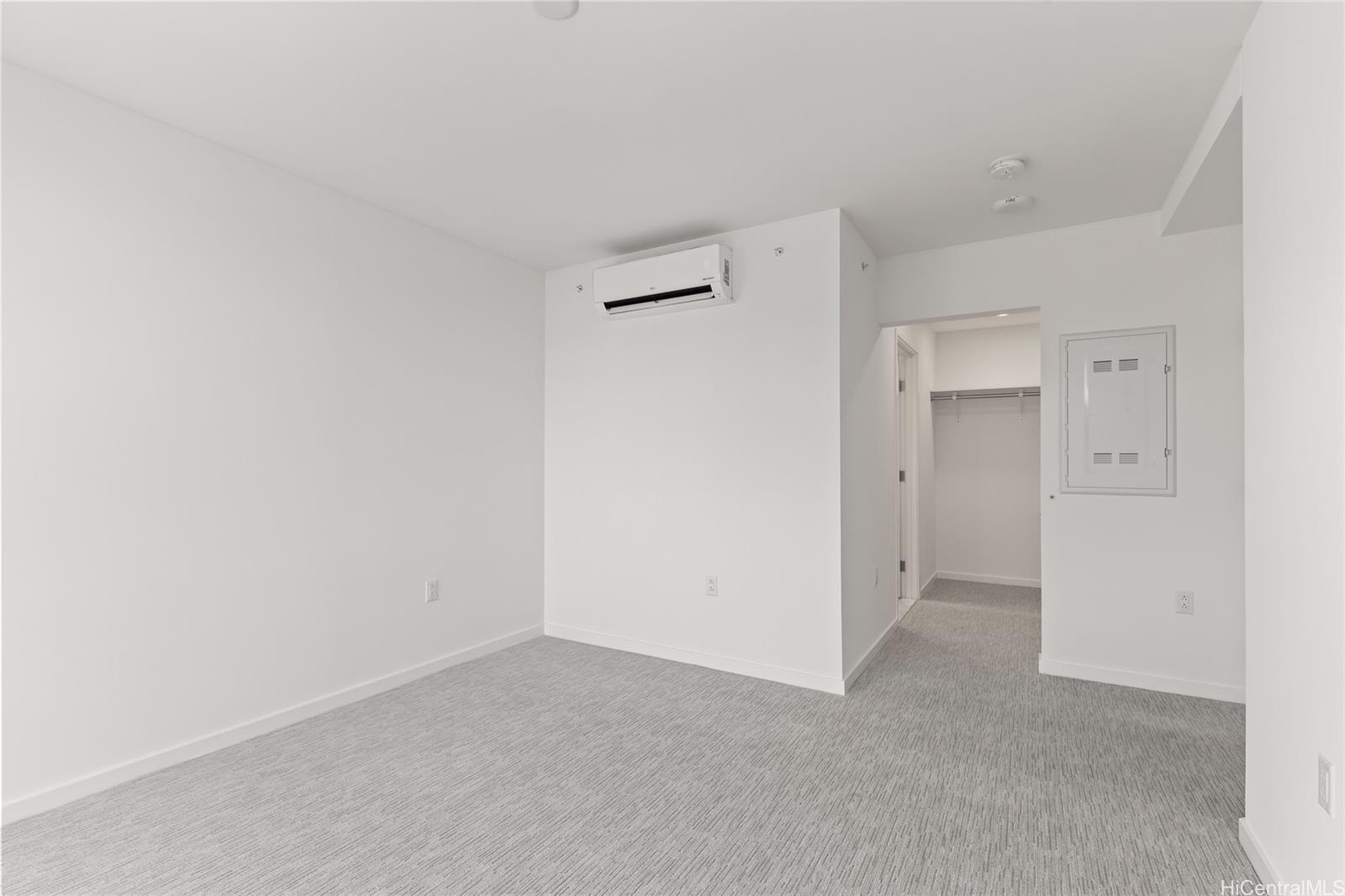 The Park on Keeaumoku condo # 2312, Honolulu, Hawaii - photo 9 of 25