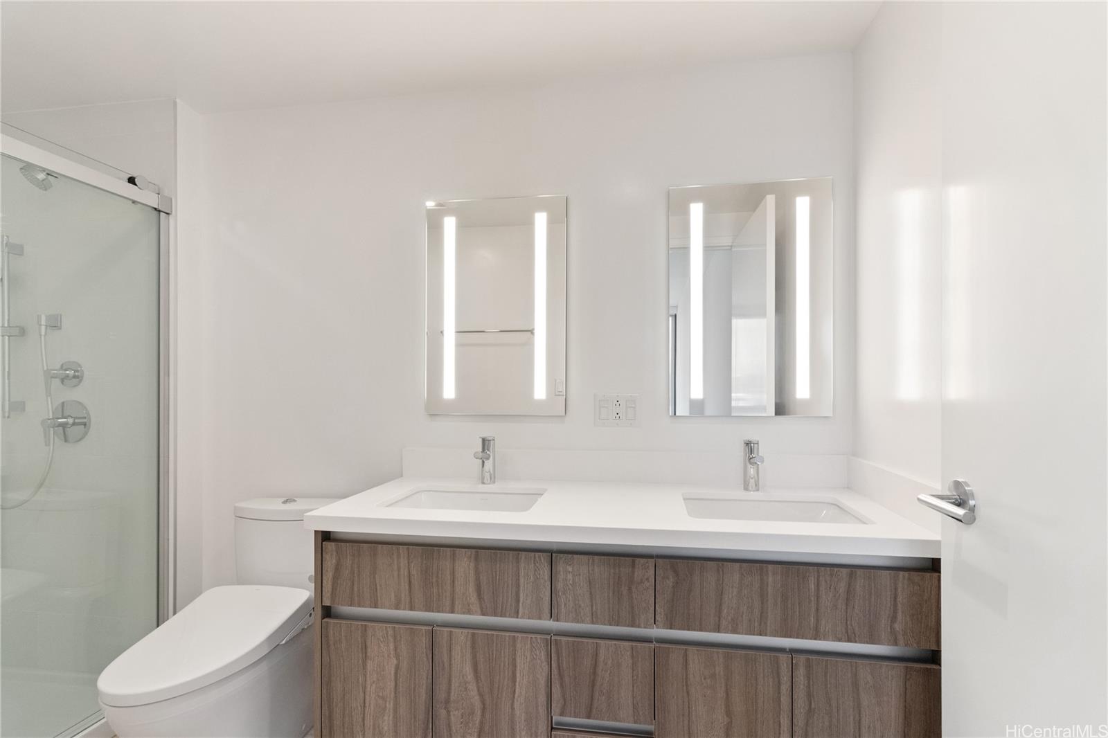 The Park on Keeaumoku condo # 2402, Honolulu, Hawaii - photo 11 of 25