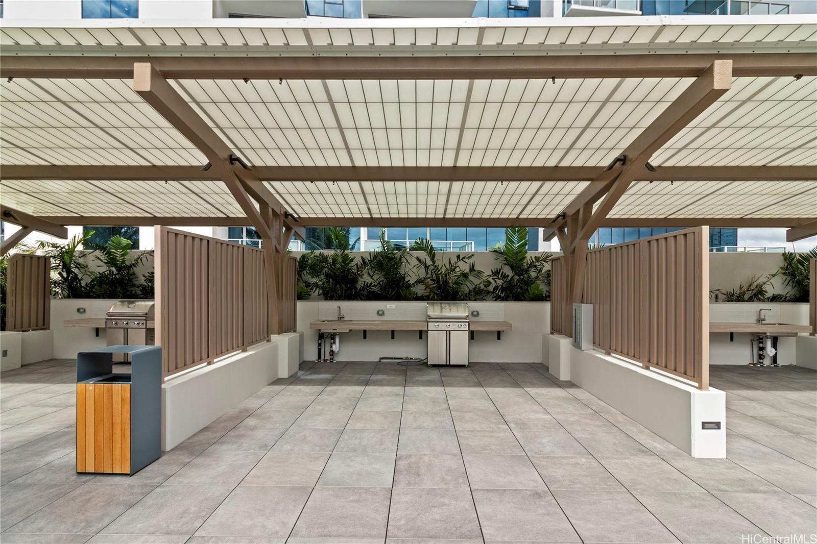 The Park on Keeaumoku condo # 2402, Honolulu, Hawaii - photo 20 of 25