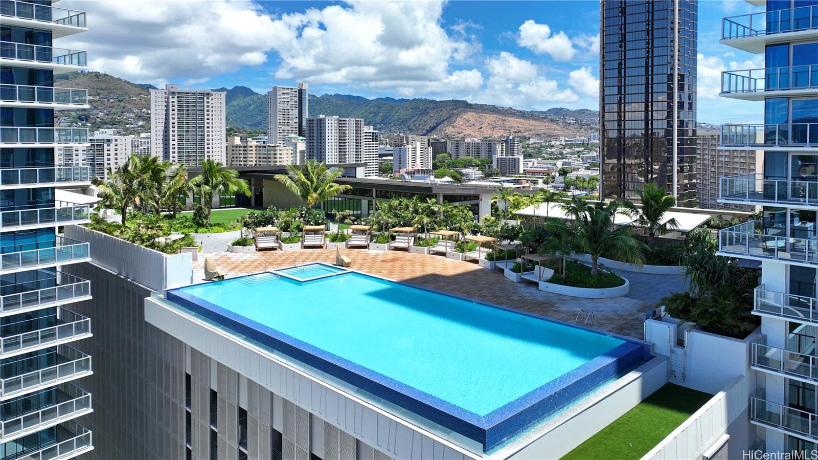 The Park on Keeaumoku condo # 2603, Honolulu, Hawaii - photo 24 of 25