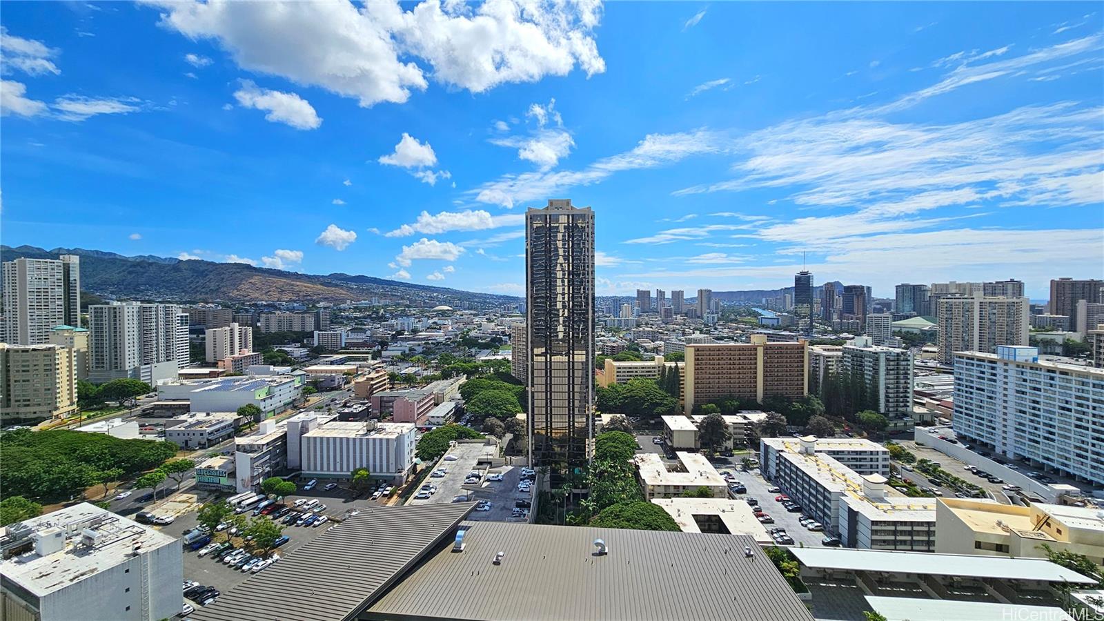 The Park on Keeaumoku condo # 2603, Honolulu, Hawaii - photo 8 of 25