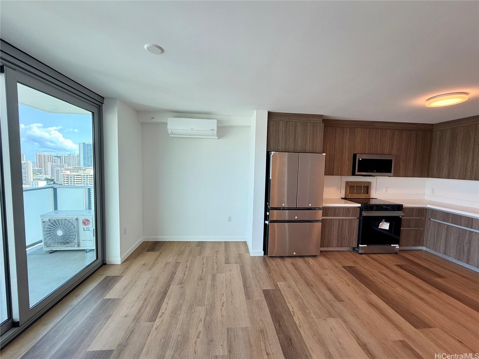 1515 Liona Street Honolulu - Rental - photo 3 of 21