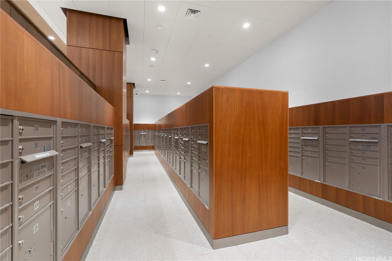 The Park on Keeaumoku condo # 2616, Honolulu, Hawaii - photo 22 of 23