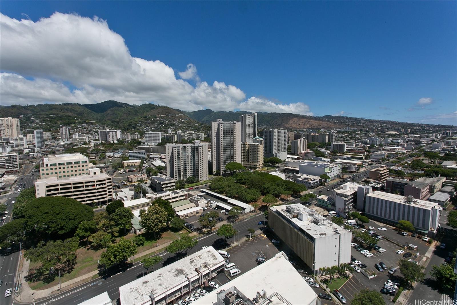The Park on Keeaumoku condo # 2618, Honolulu, Hawaii - photo 13 of 21