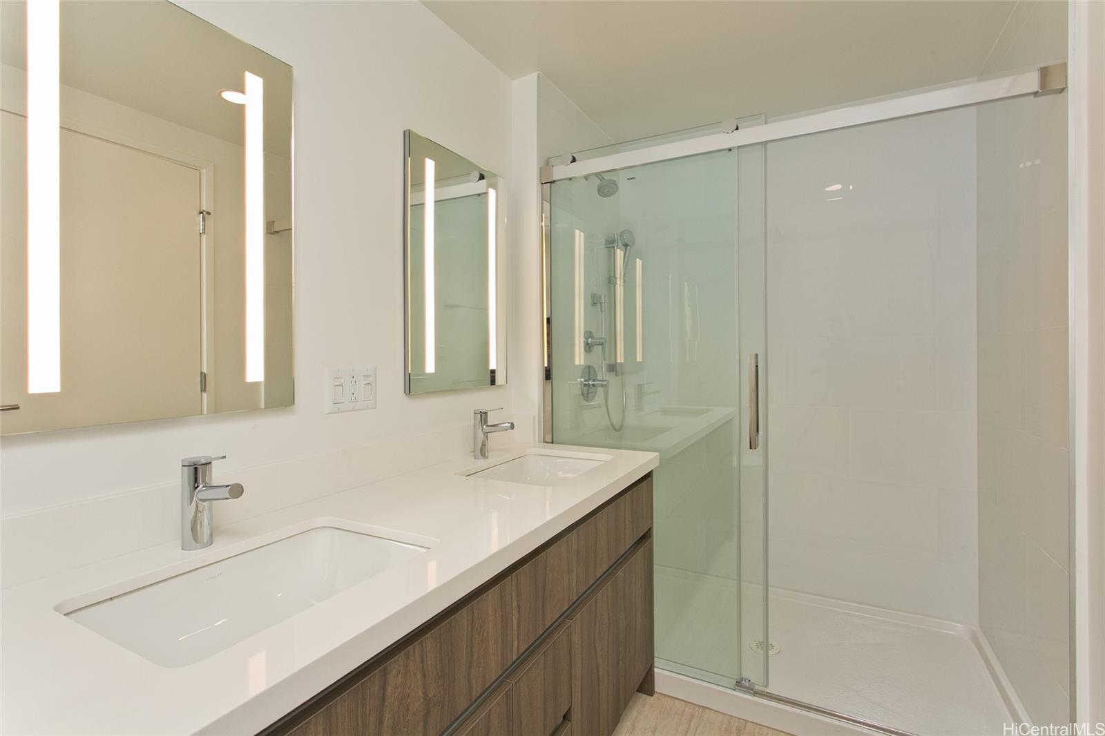 The Park on Keeaumoku condo # 2618, Honolulu, Hawaii - photo 16 of 21