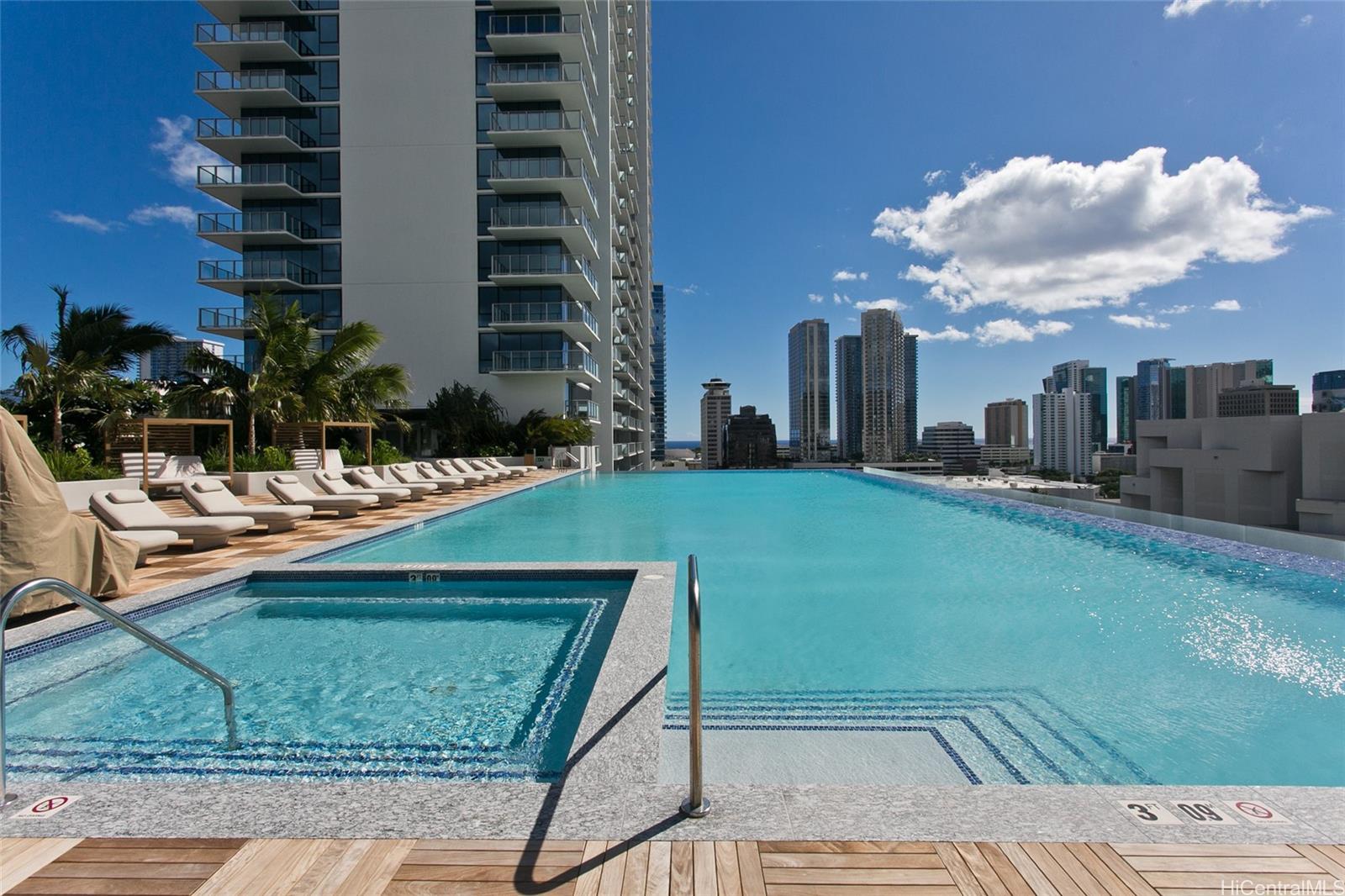 The Park on Keeaumoku condo # 2618, Honolulu, Hawaii - photo 18 of 21