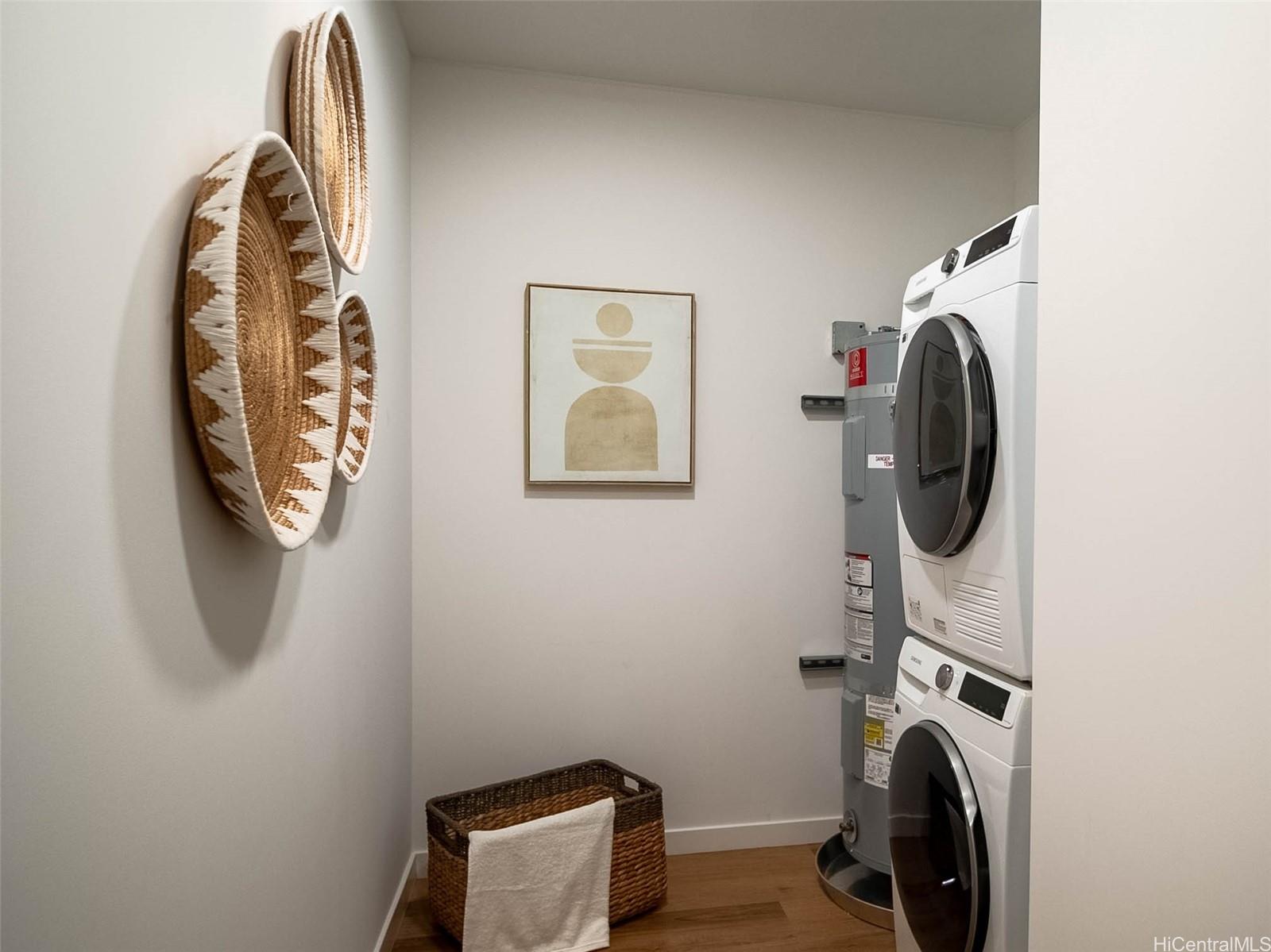 The Park on Keeaumoku condo # 2718, Honolulu, Hawaii - photo 12 of 25