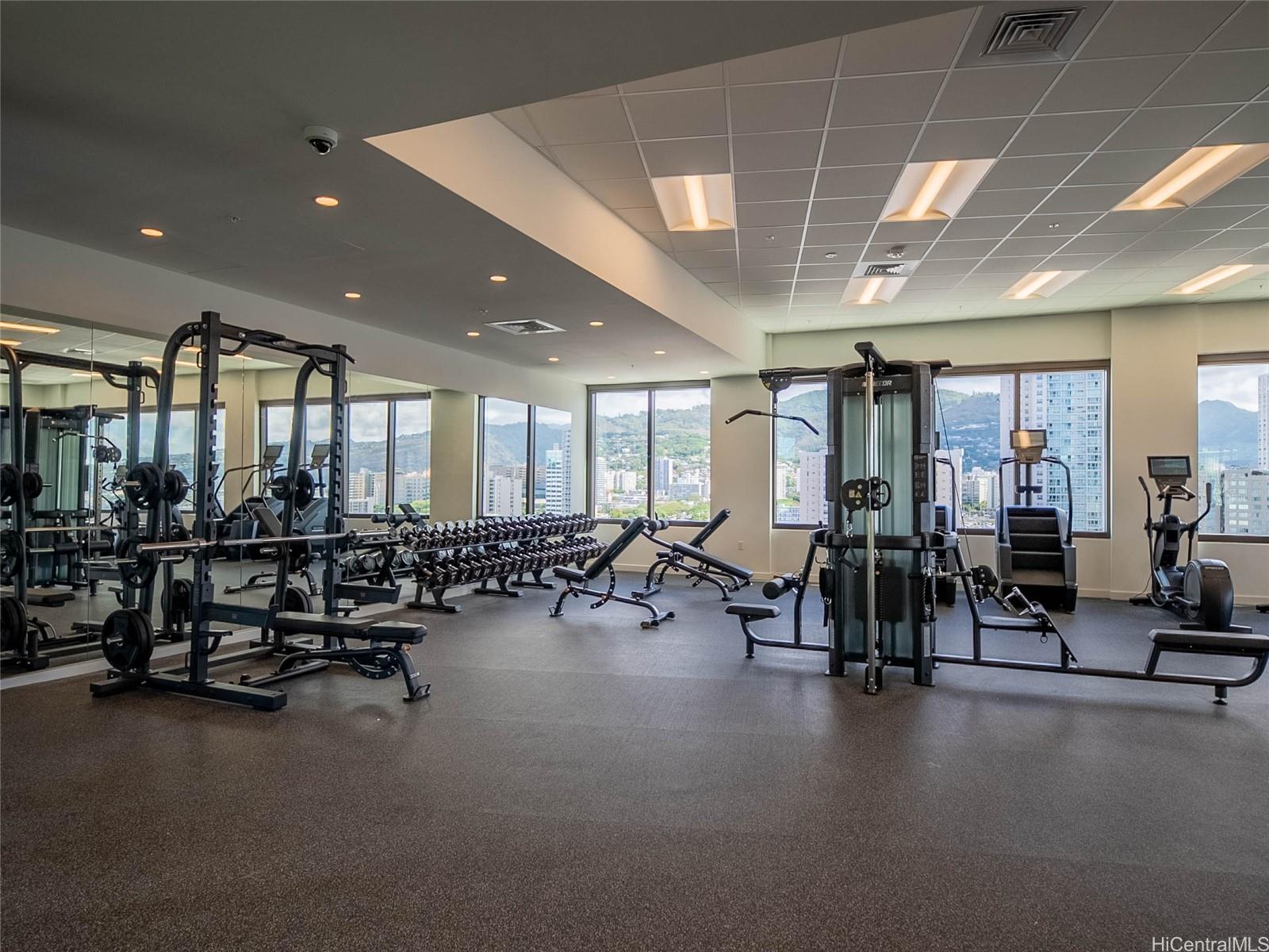 The Park on Keeaumoku condo # 2718, Honolulu, Hawaii - photo 21 of 25