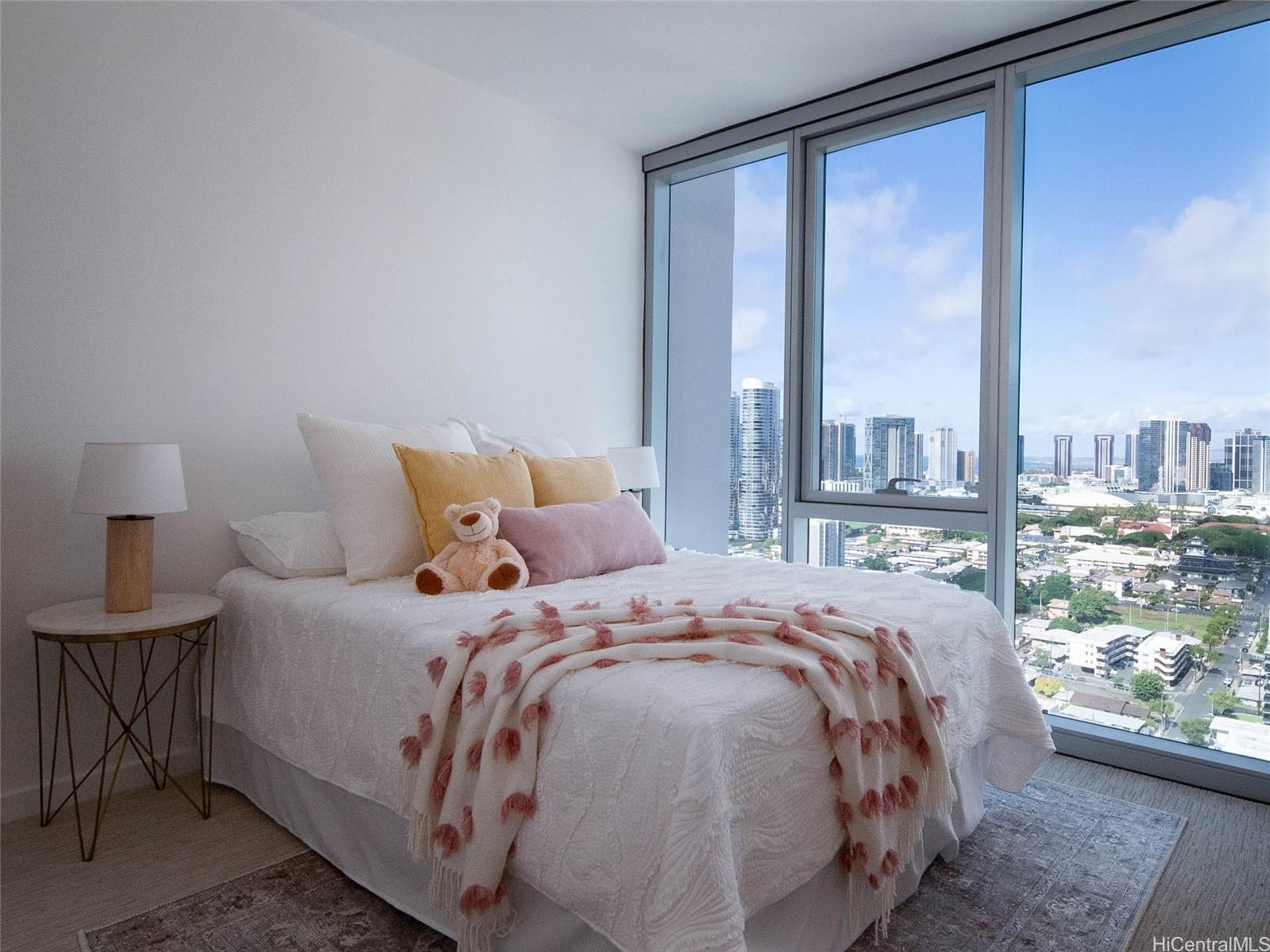 The Park on Keeaumoku condo # 2718, Honolulu, Hawaii - photo 6 of 25