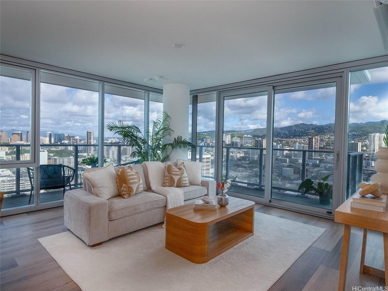 The Park on Keeaumoku condo # 2718, Honolulu, Hawaii - photo 8 of 25