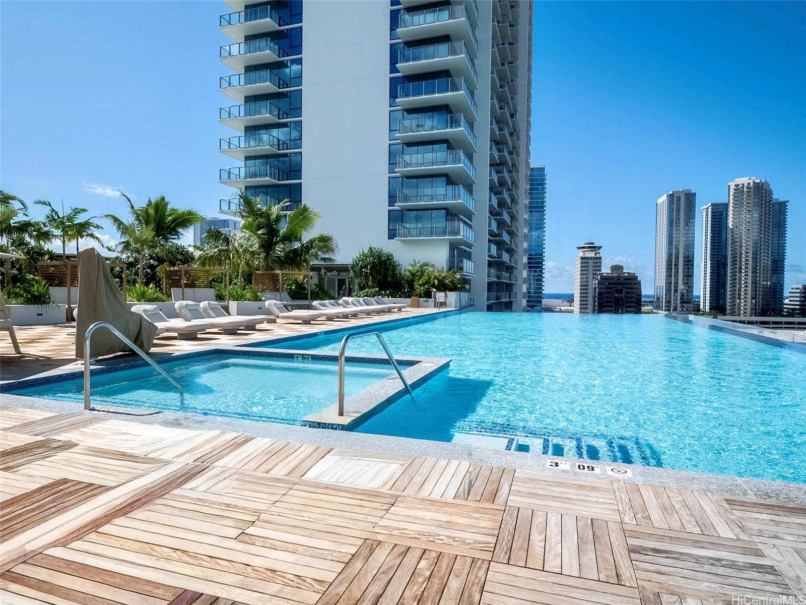 The Park on Keeaumoku condo # 2718, Honolulu, Hawaii - photo 14 of 25