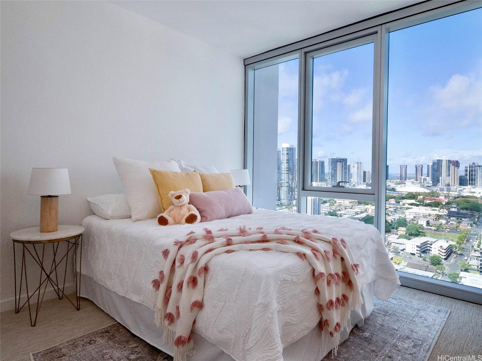 The Park on Keeaumoku condo # 2718, Honolulu, Hawaii - photo 7 of 25