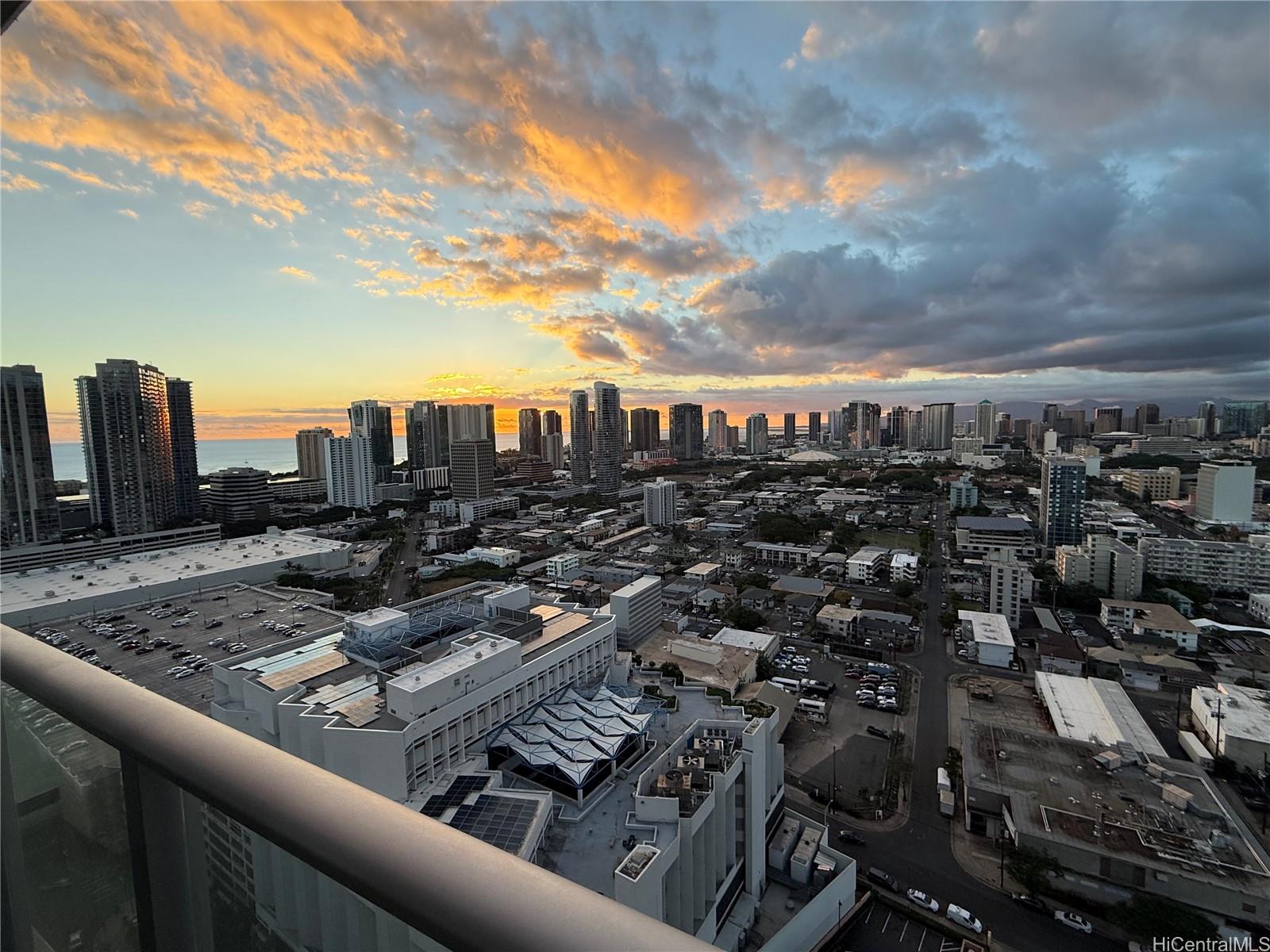 1515 Liona St Honolulu - Rental - photo 3 of 19