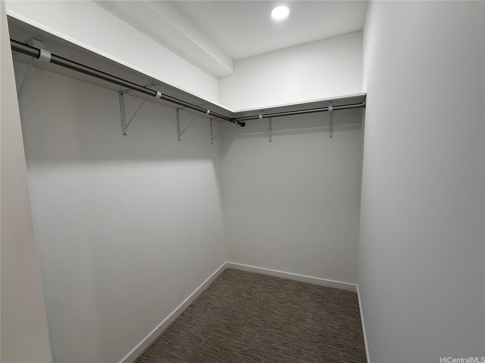 1515 Liona St Honolulu - Rental - photo 9 of 19