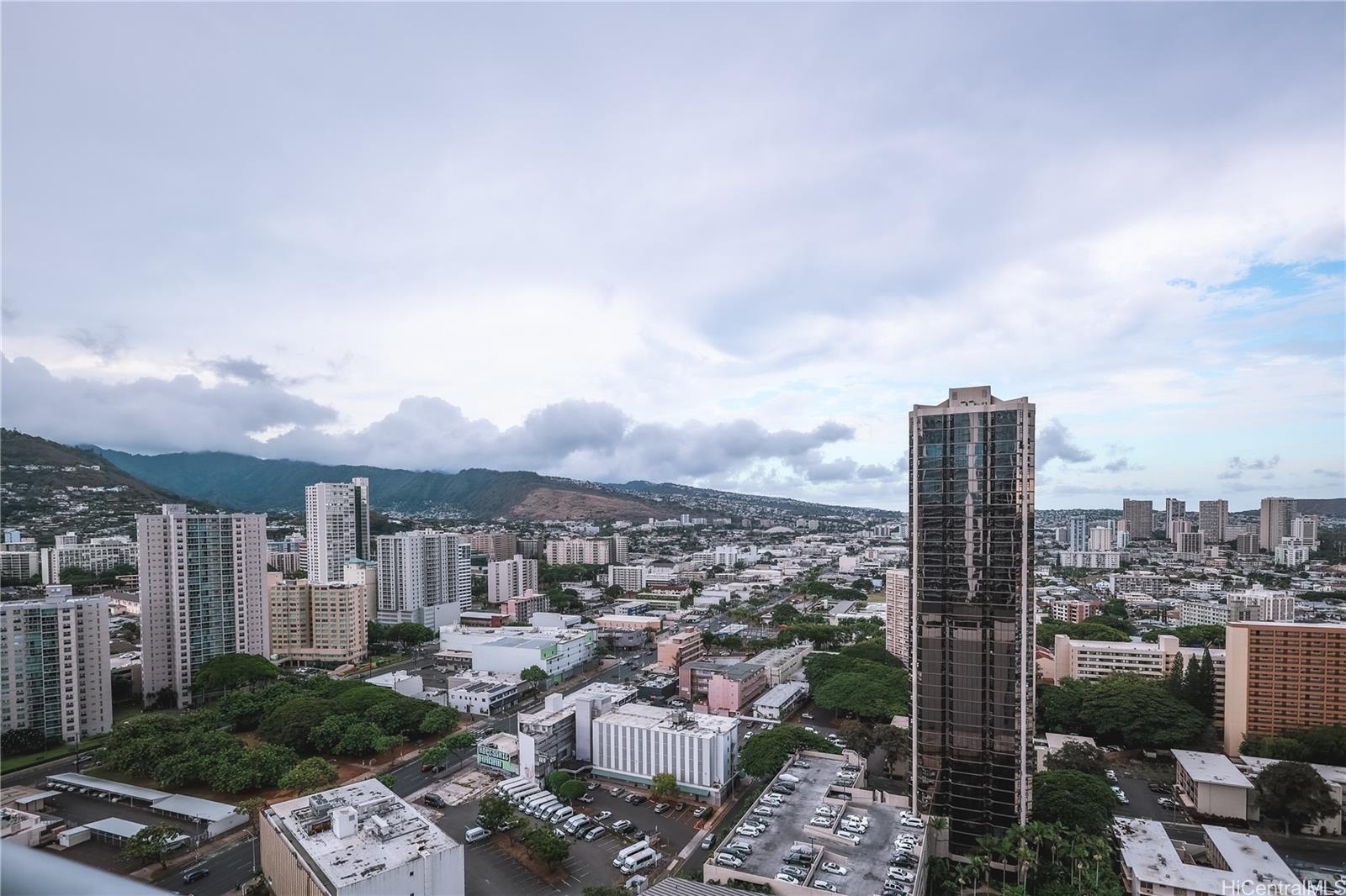 The Park on Keeaumoku condo # 2903, Honolulu, Hawaii - photo 14 of 25