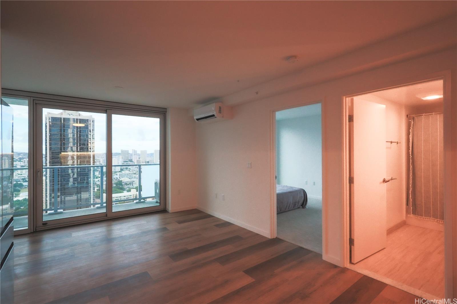 The Park on Keeaumoku condo # 2903, Honolulu, Hawaii - photo 4 of 25