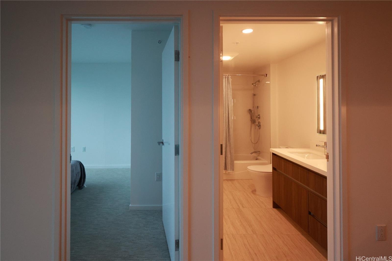 The Park on Keeaumoku condo # 2903, Honolulu, Hawaii - photo 5 of 25