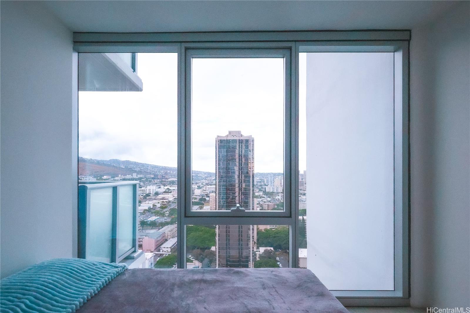 The Park on Keeaumoku condo # 2903, Honolulu, Hawaii - photo 9 of 25