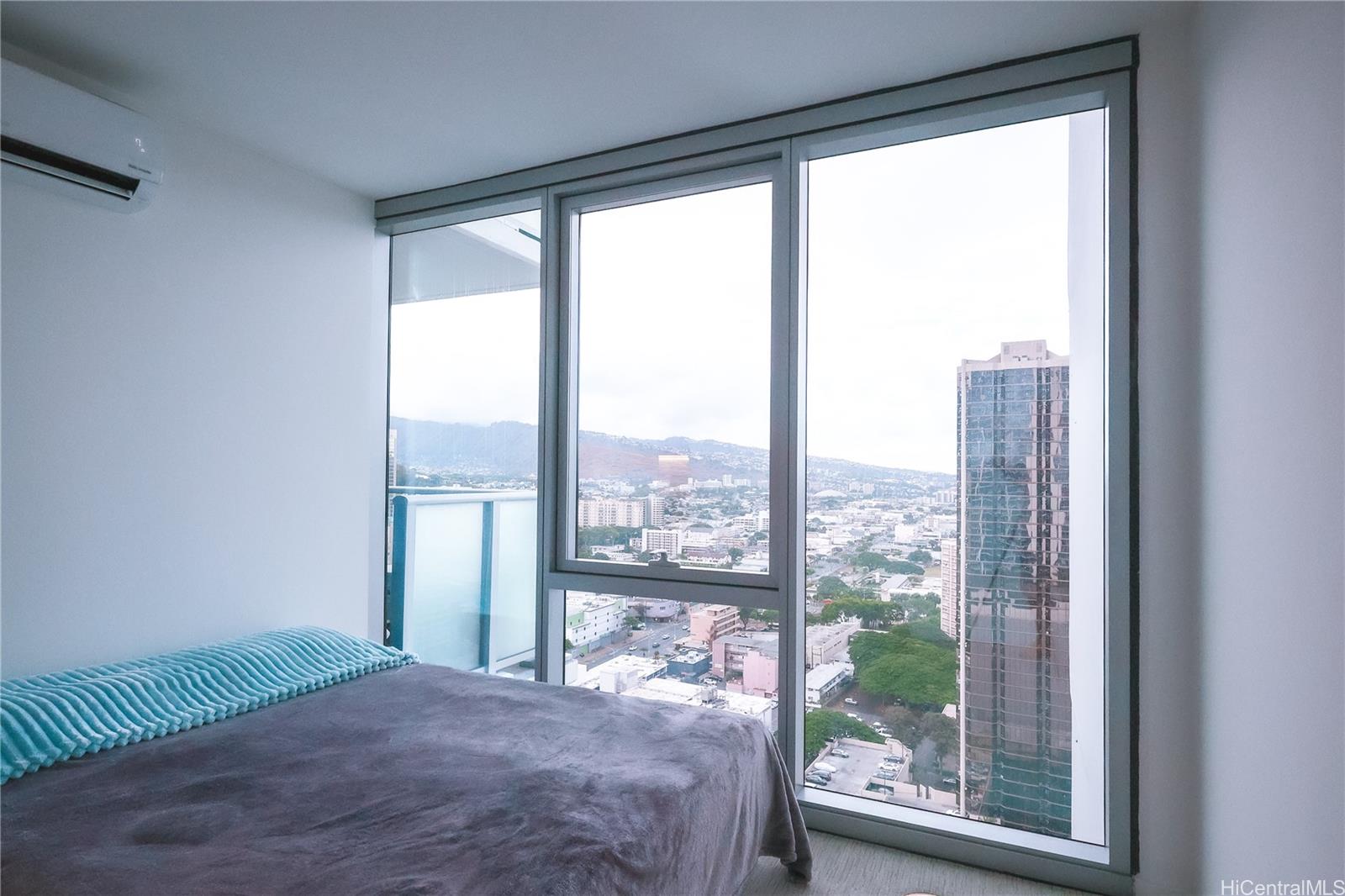 The Park on Keeaumoku condo # 2903, Honolulu, Hawaii - photo 10 of 25