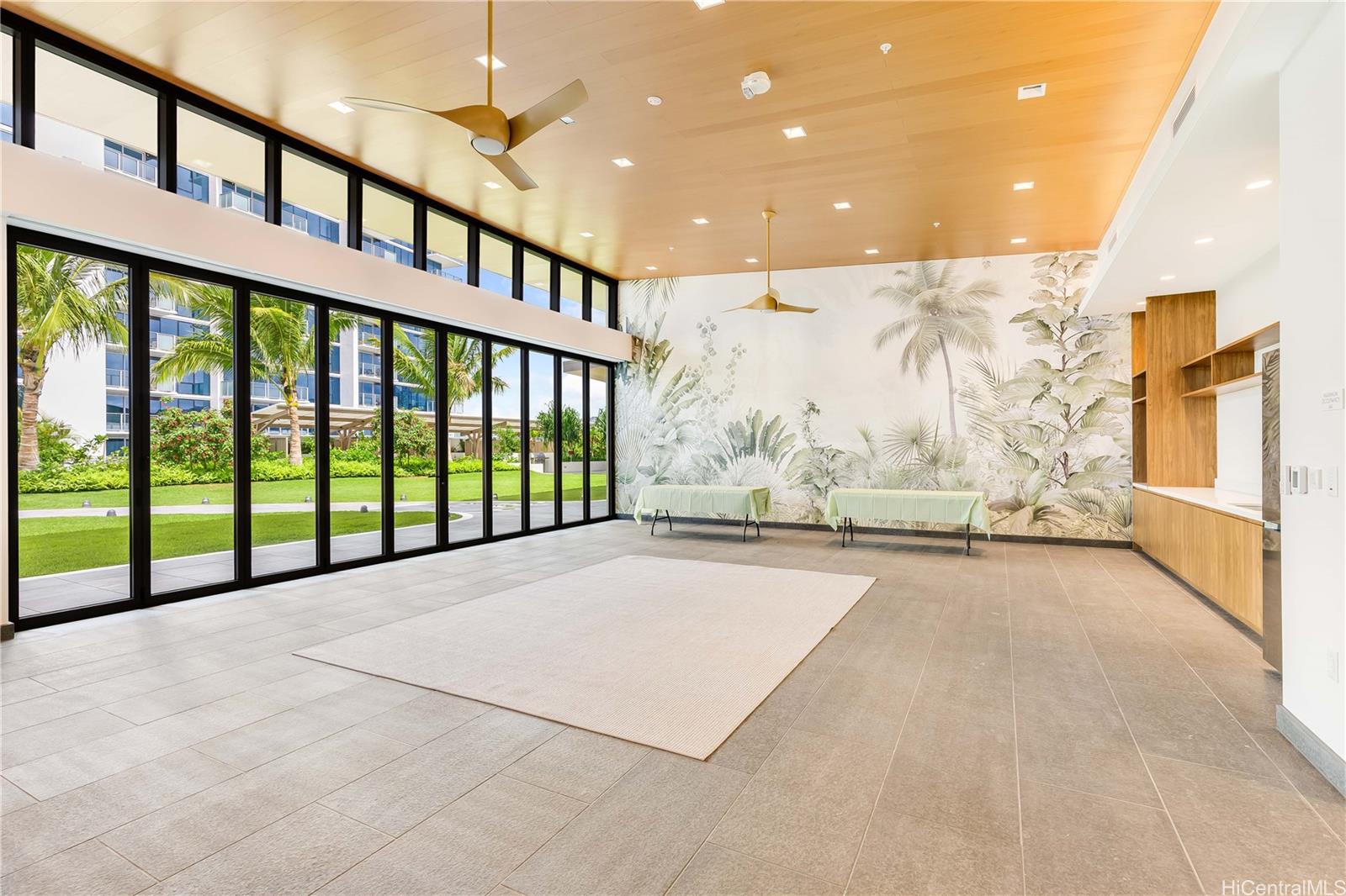 1515 Liona Street Honolulu - Rental - photo 18 of 24