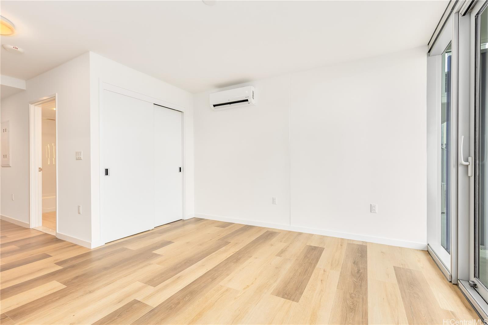 1515 Liona Street Honolulu - Rental - photo 3 of 24