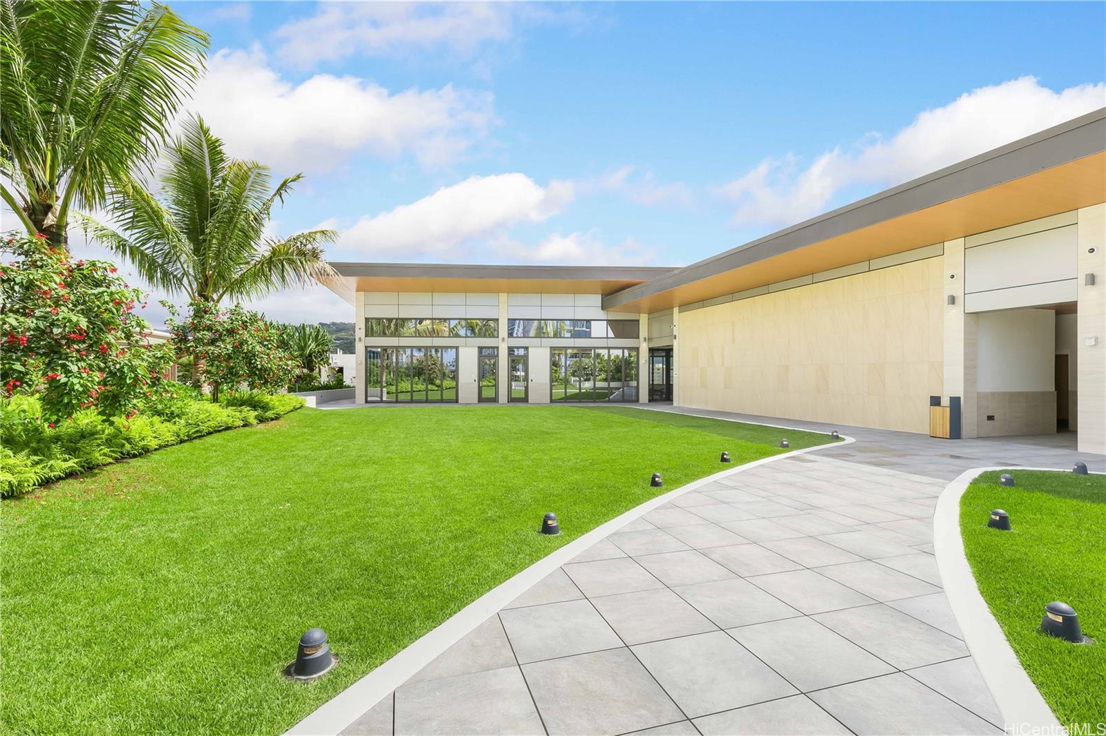 1515 Liona Street Honolulu - Rental - photo 21 of 24