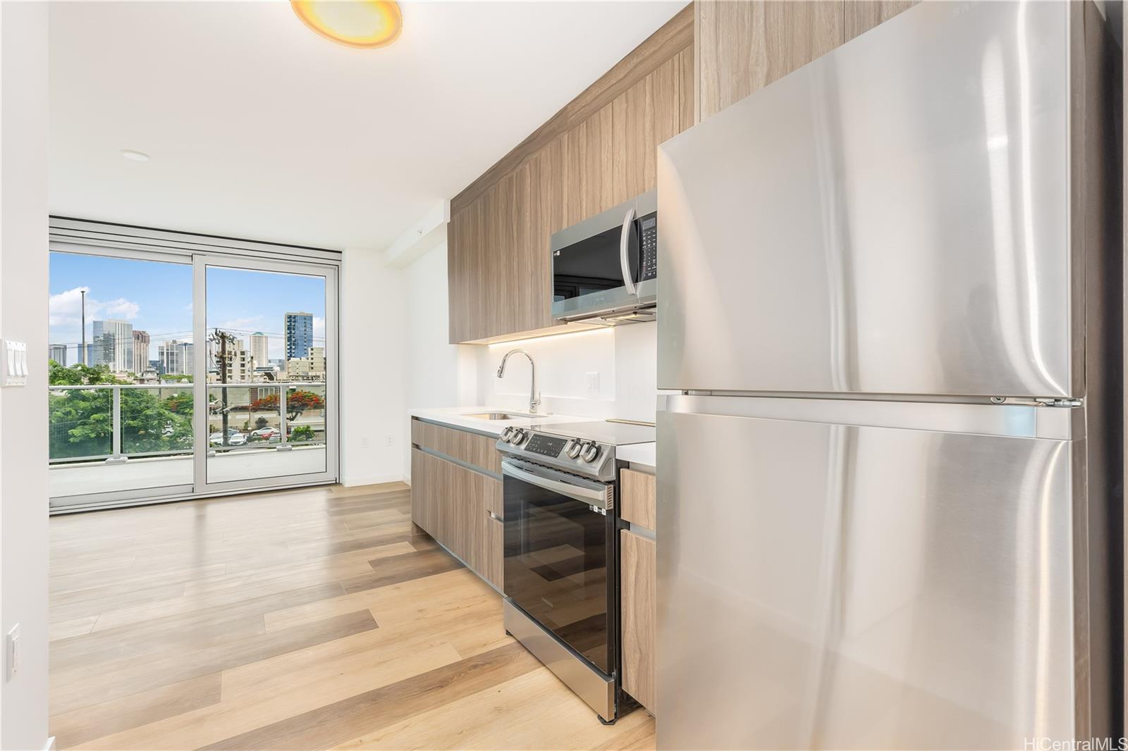 1515 Liona Street Honolulu - Rental - photo 7 of 24