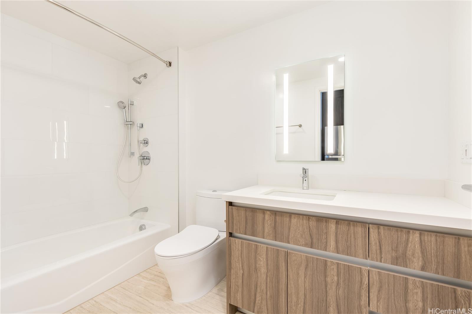 1515 Liona Street Honolulu - Rental - photo 8 of 24