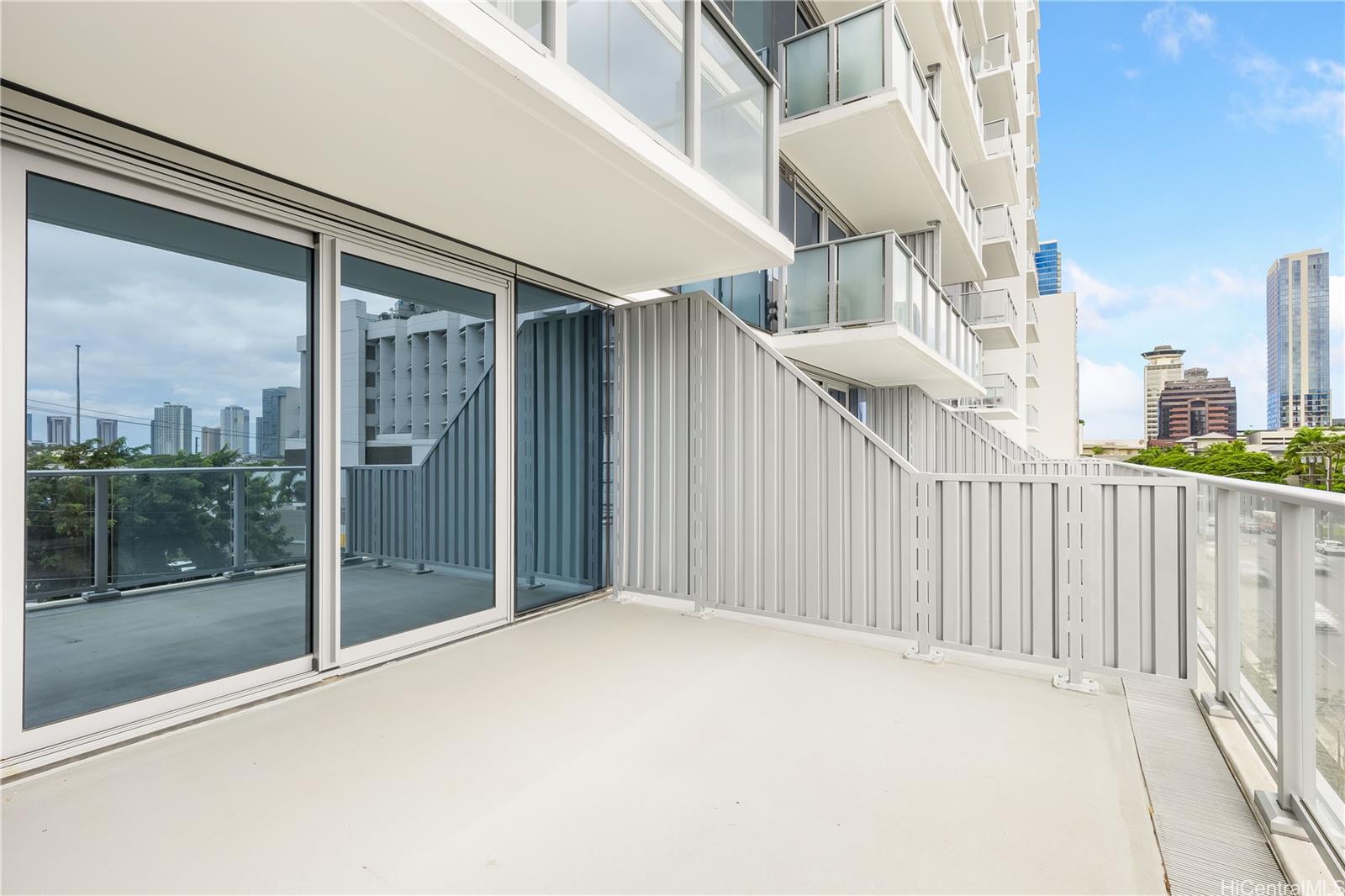 1515 Liona Street Honolulu - Rental - photo 10 of 24