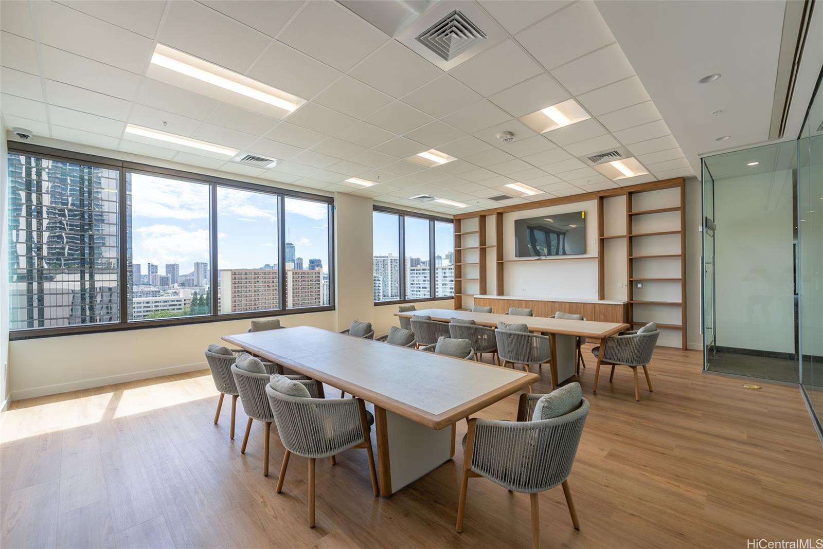 The Park on Keeaumoku condo # 3119, Honolulu, Hawaii - photo 19 of 25