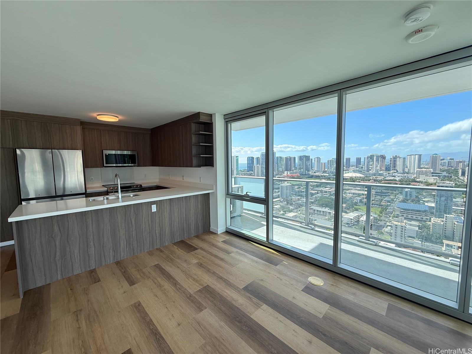 1515 Liona St Honolulu - Rental - photo 2 of 24