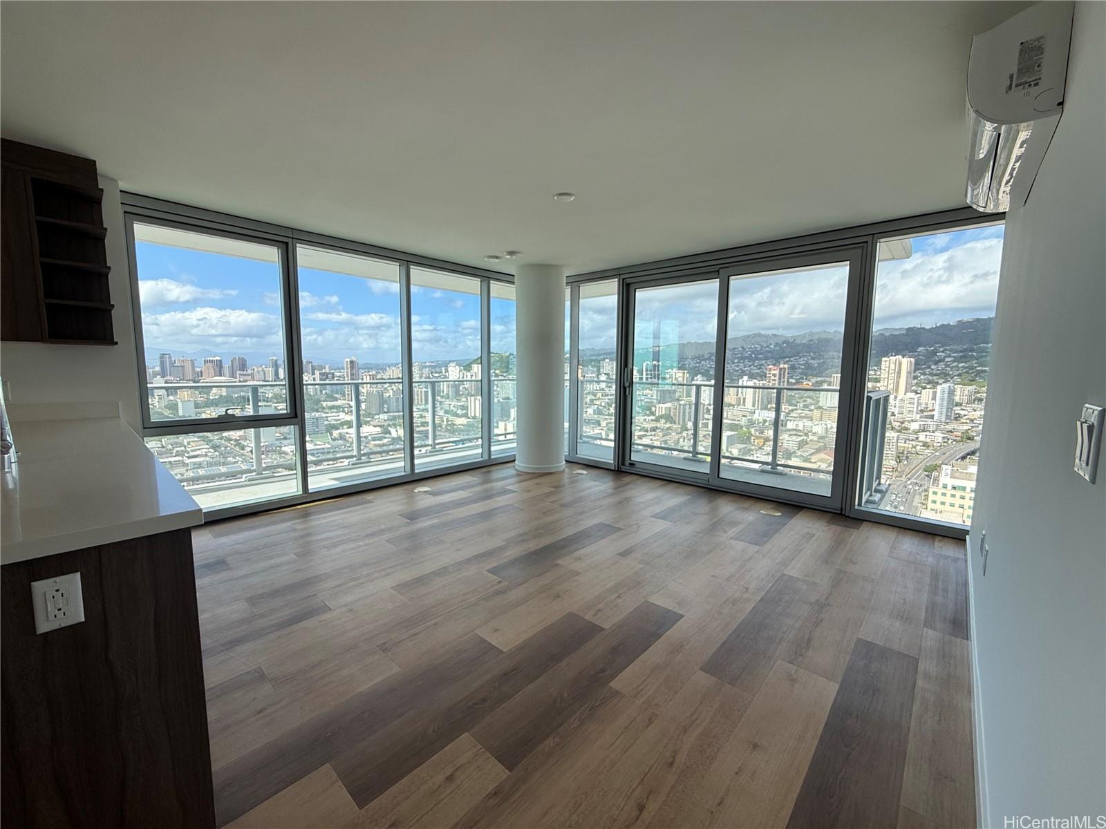 1515 Liona St Honolulu - Rental - photo 4 of 24