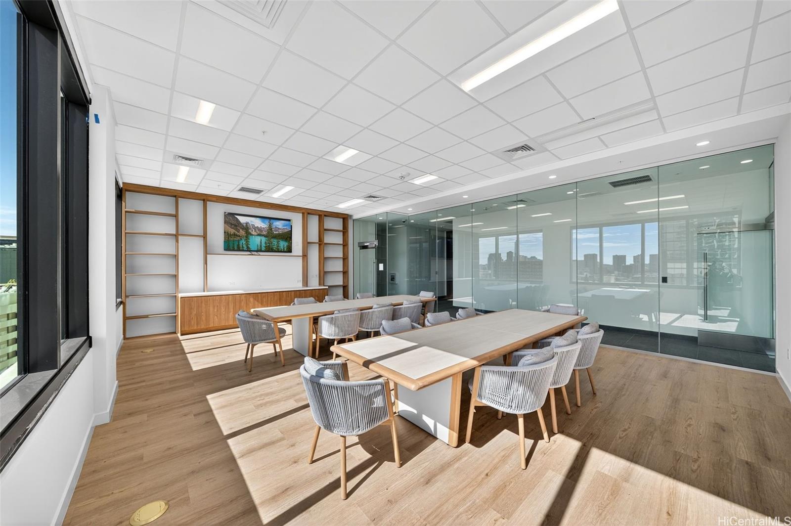 The Park on Keeaumoku condo # 3400, Honolulu, Hawaii - photo 23 of 25