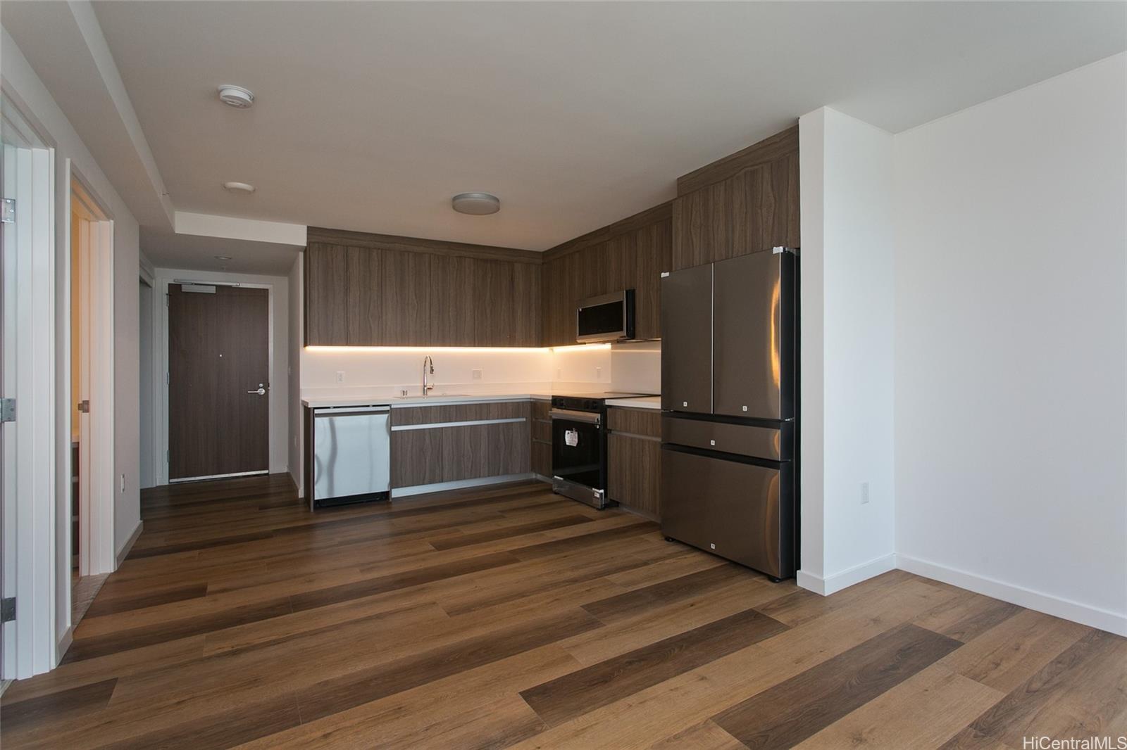 1515 Liona Street Honolulu - Rental - photo 3 of 25