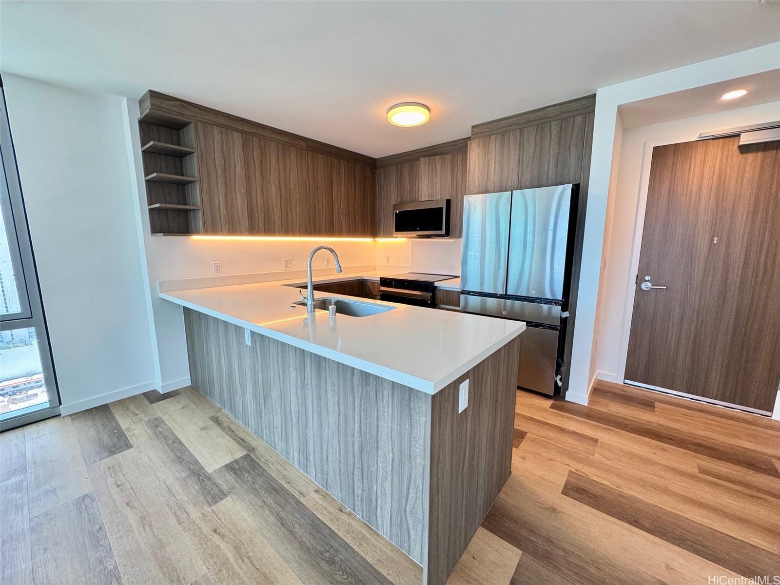 1515 Liona Street Honolulu - Rental - photo 2 of 18