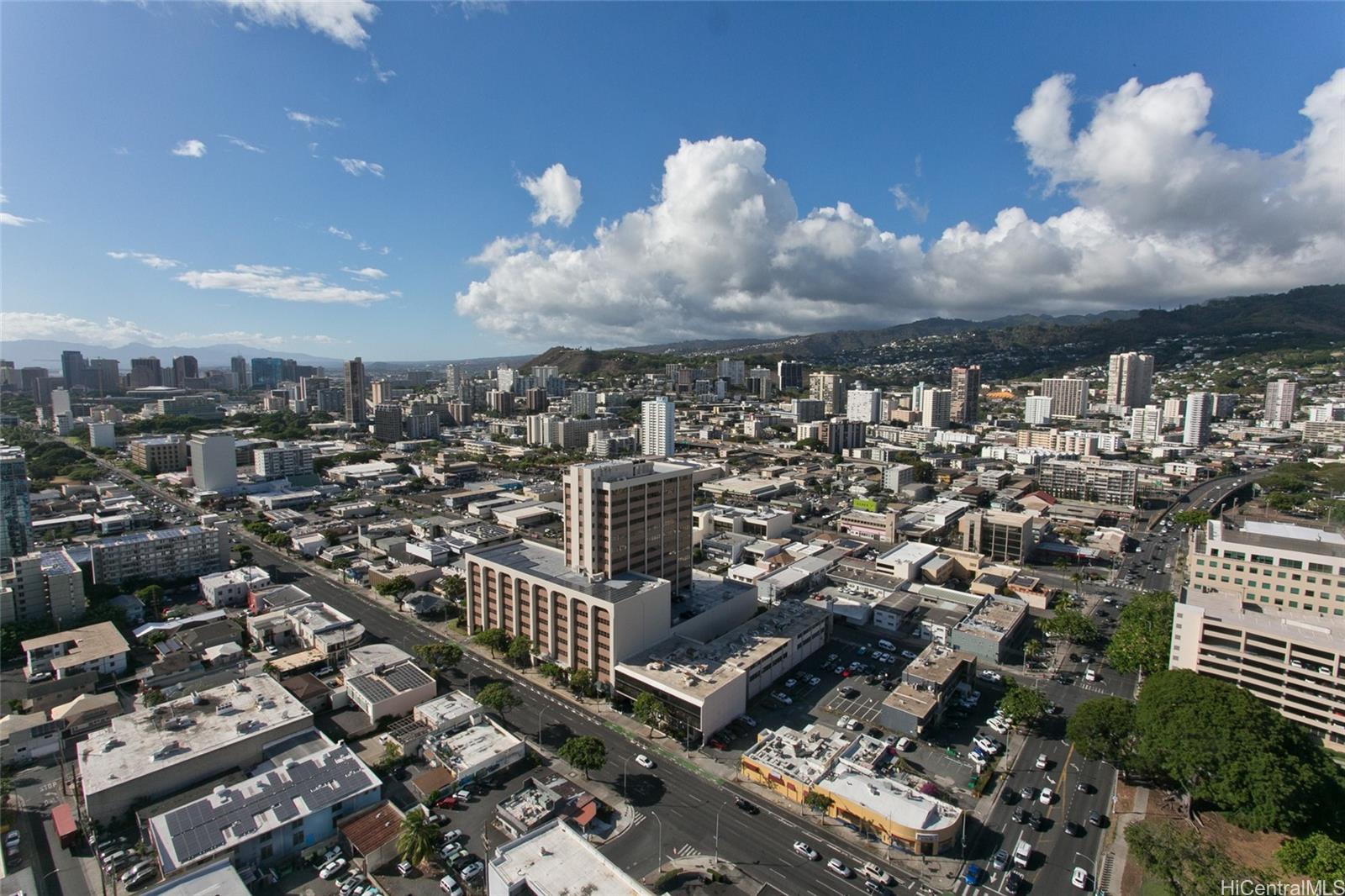1515 Liona St Honolulu - Rental - photo 16 of 25