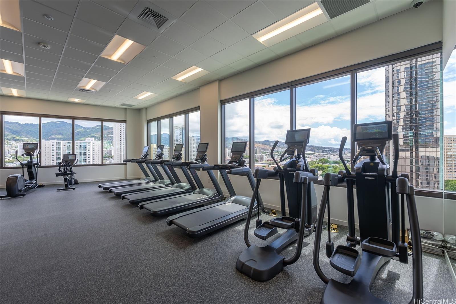 The Park on Keeaumoku condo # 3607, Honolulu, Hawaii - photo 16 of 25