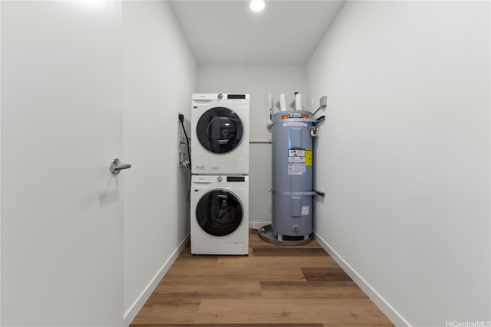 The Park on Keeaumoku condo # 3700, Honolulu, Hawaii - photo 16 of 25