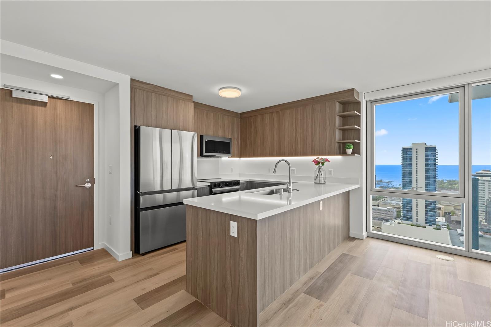 The Park on Keeaumoku condo # 3700, Honolulu, Hawaii - photo 6 of 25