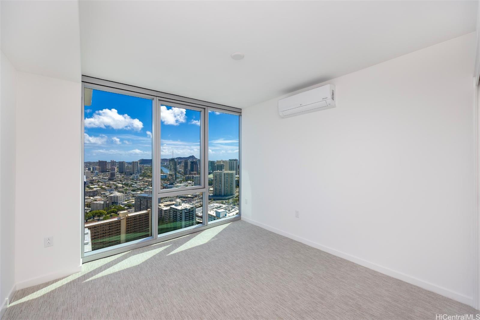 1515 Liona St Honolulu - Rental - photo 22 of 25