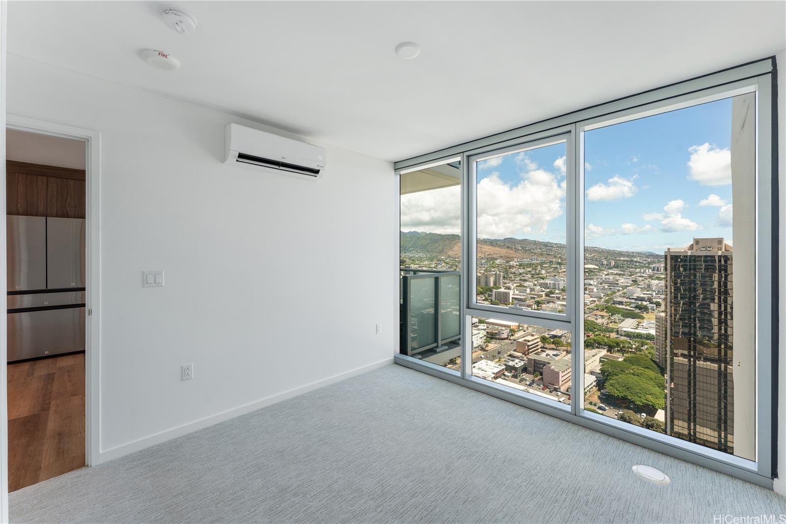 The Park on Keeaumoku condo # 3703, Honolulu, Hawaii - photo 11 of 25