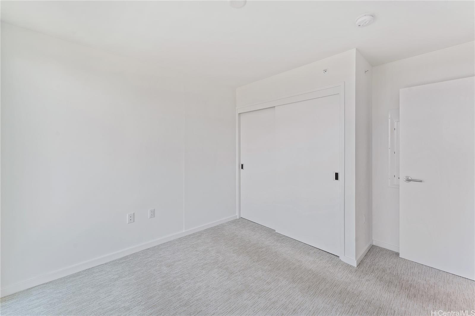 The Park on Keeaumoku condo # 3703, Honolulu, Hawaii - photo 12 of 25