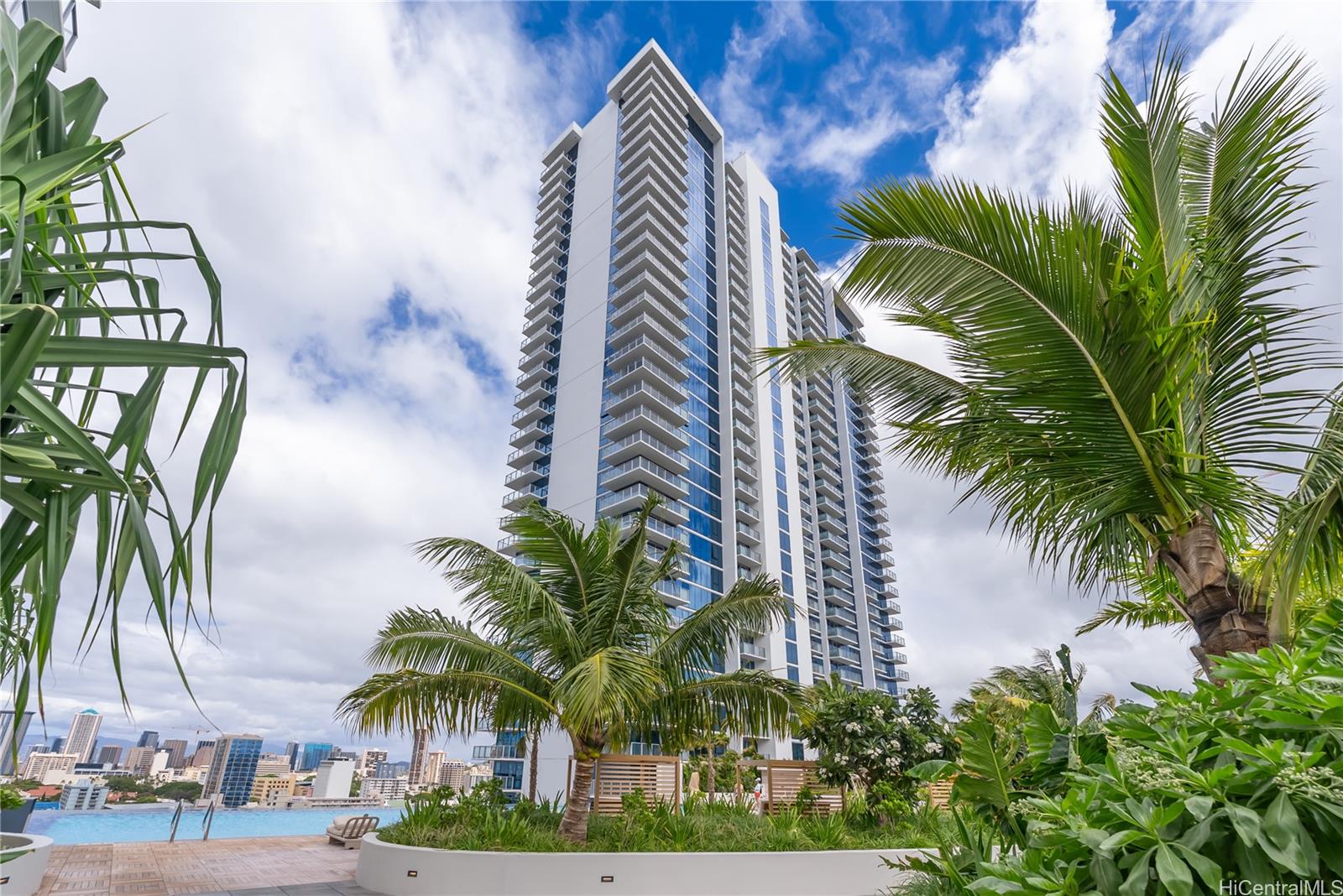 The Park on Keeaumoku condo # 3707, Honolulu, Hawaii - photo 15 of 25